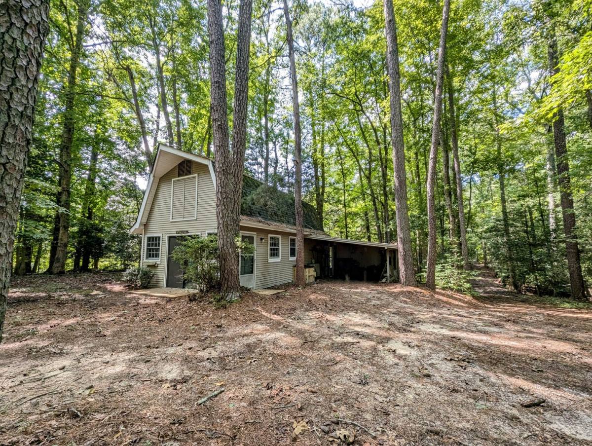 House for rent at 10124 Holly Forks Rd, Toano, VA 23168