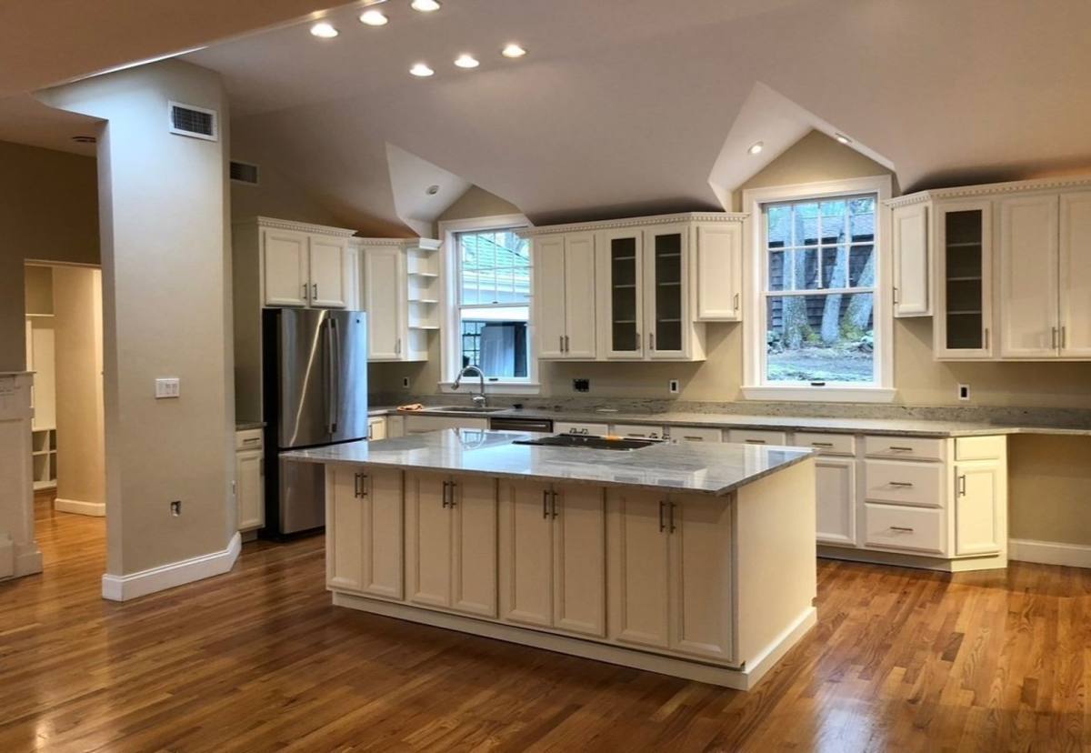 Apartment for rent at 27 Gammons Rd #1, Waban, MA 02468