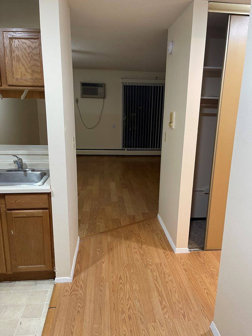 Apartment for rent at 2525 Harriet Ave, Minneapolis, MN 55405