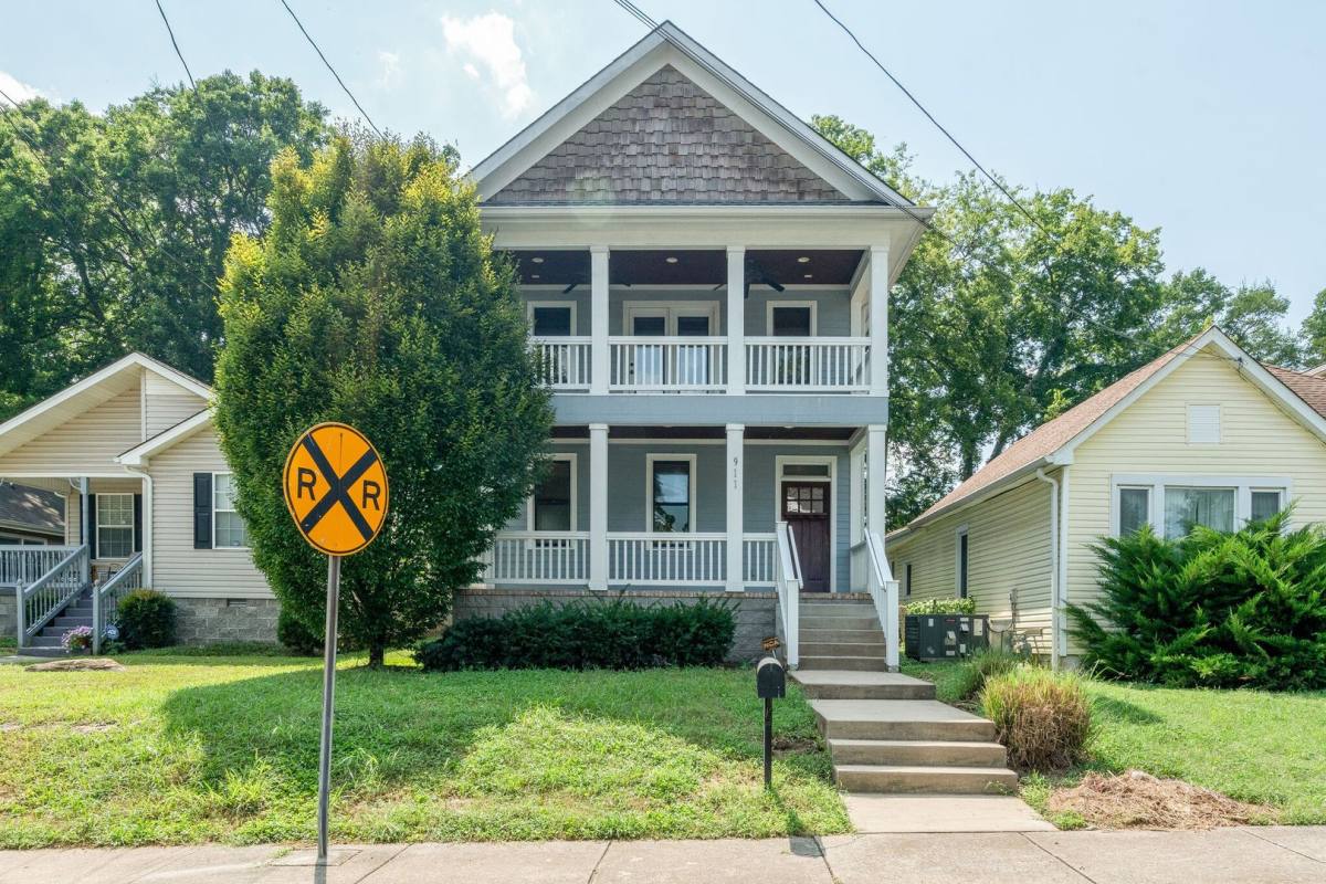 House for rent at 911 11th Ave N, Nashville, TN 37208