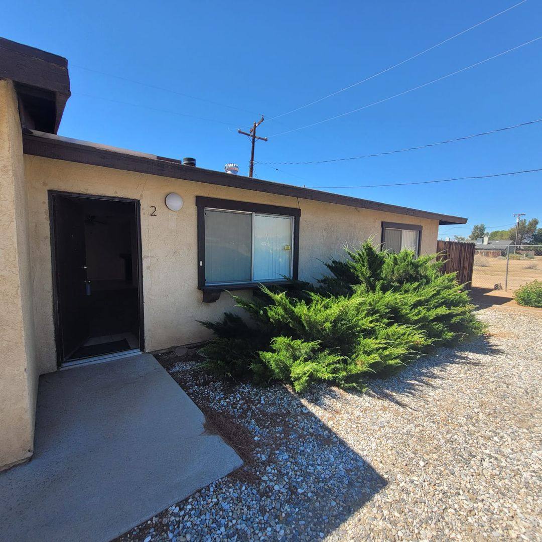House for rent at 15430 Straight Arrow Rd, Apple Valley, CA 92307