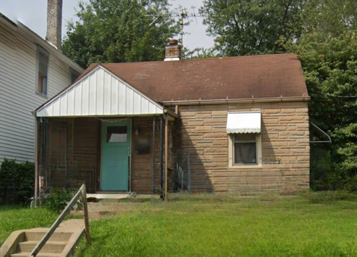 House for rent at 407 Webster Ave NE, Canton, OH 44704