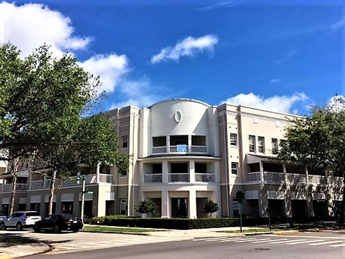 Condo for rent at 667 Celebration Ave, Kissimmee, FL 34747