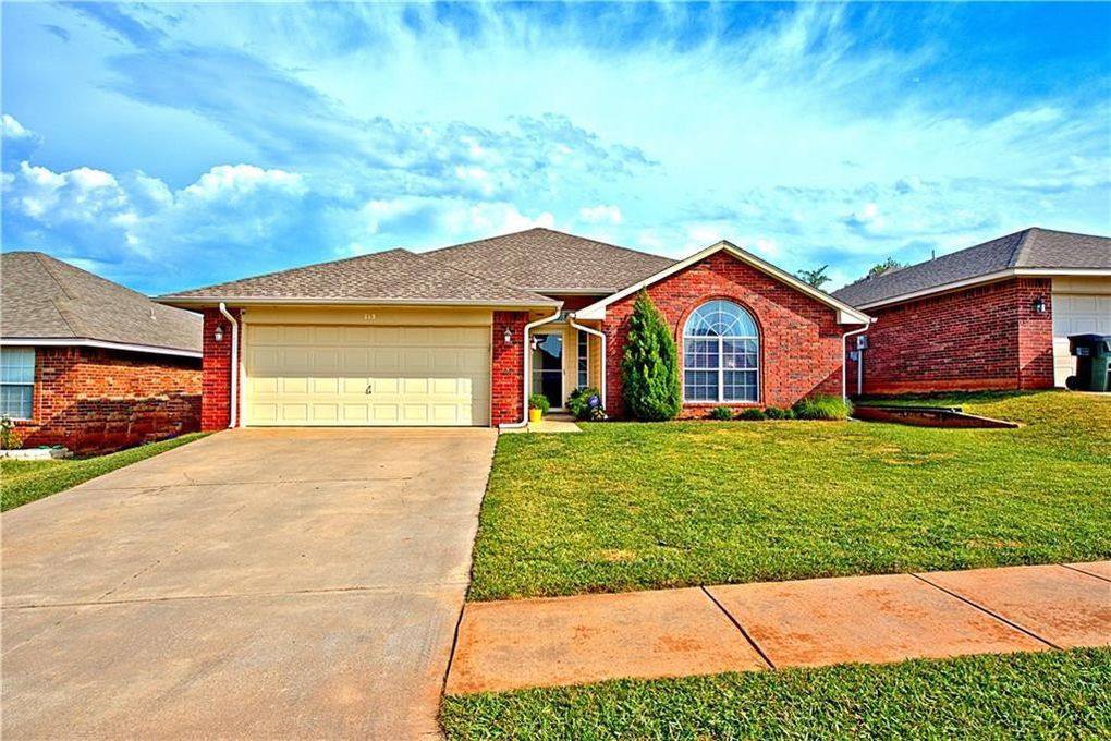 House for rent at 713 Shadowhill St, Norman, OK 73071