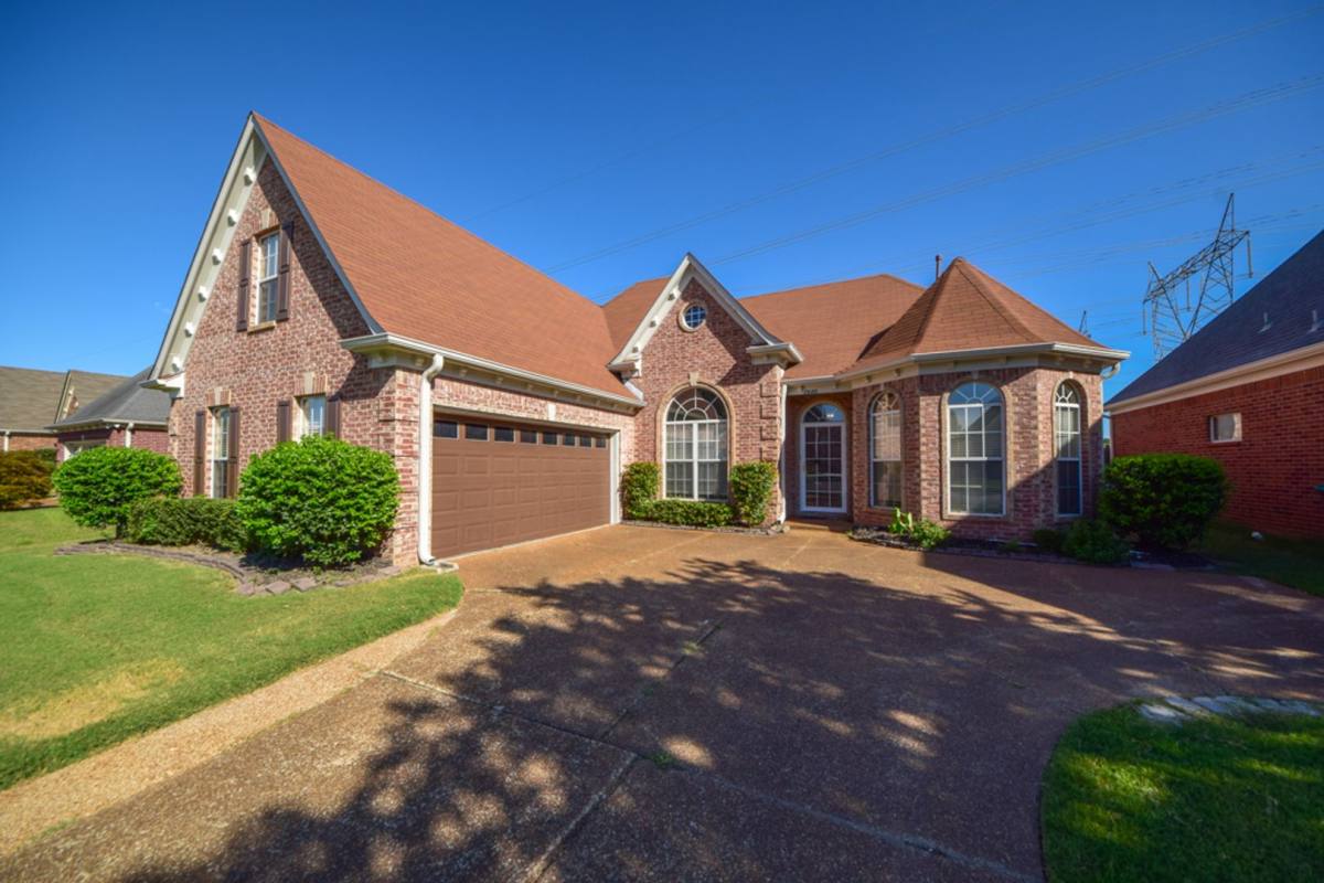 House for rent at 2648 Plum Creek Dr, Cordova, TN 38016