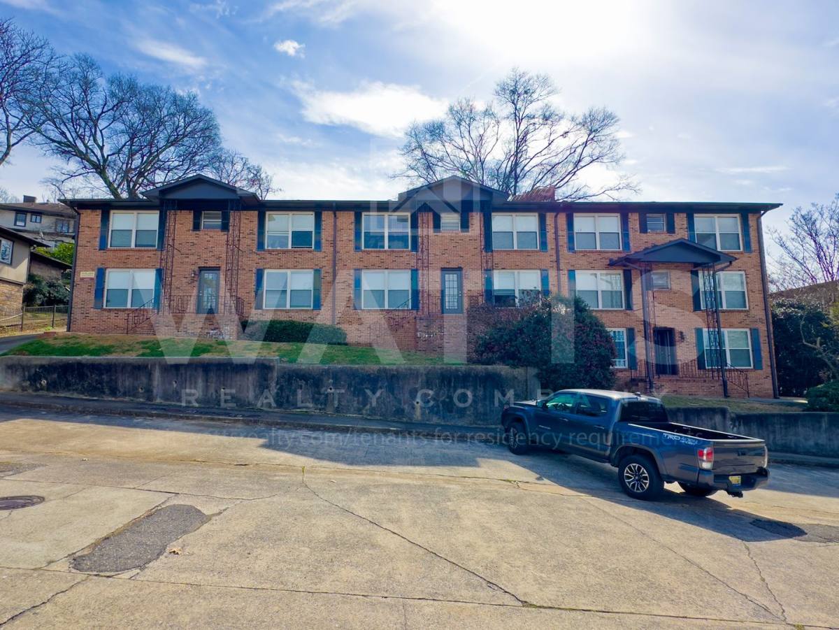 Apartment for rent at 3833 12th Court S, Birmingham, AL 35222