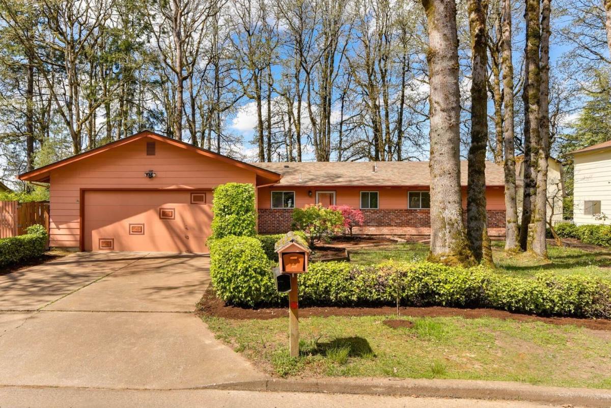 House for rent at 1845 NW 138th Ave, Portland, OR 97229