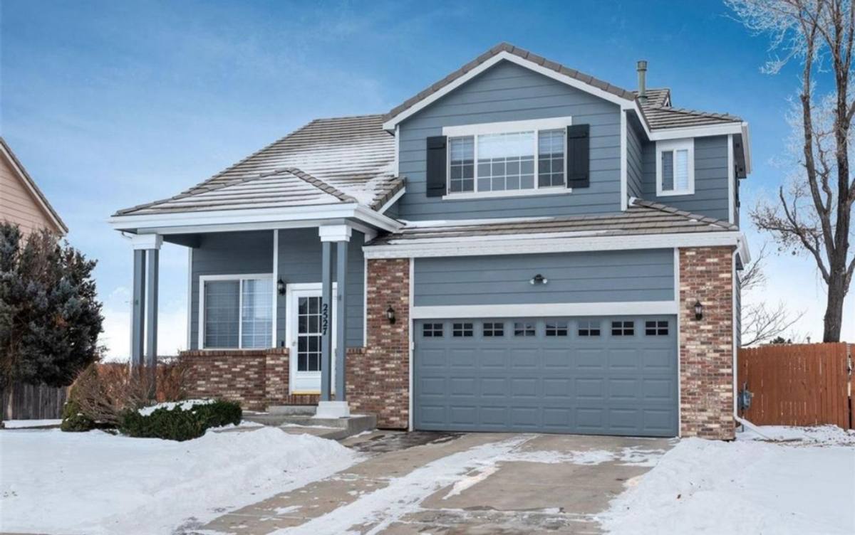 House for rent at 2527 S Andes Circle, Aurora, CO 80013