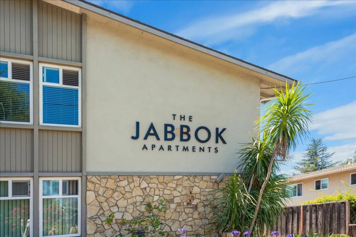 Apartment for rent at 1339 Park Dr, Mountain View, CA 94040