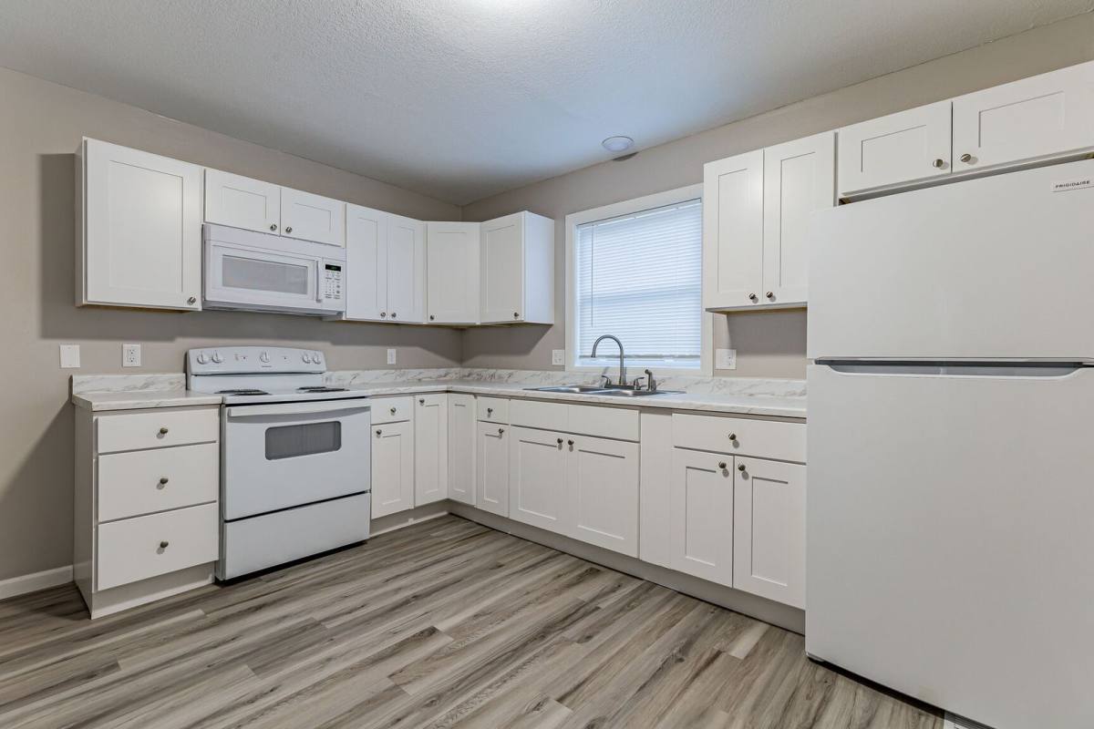 Apartment for rent at 1603 Kings Way, Champaign, IL 61821