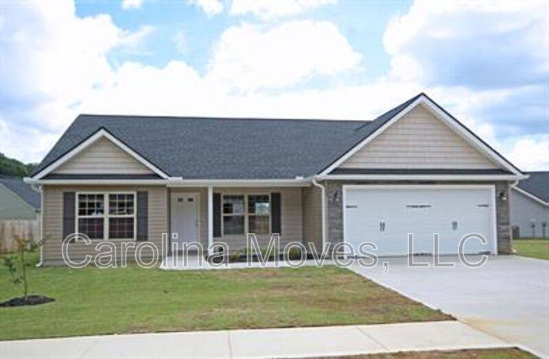 House for rent at 105 Lockeland Park Dr, Simpsonville, SC 29681