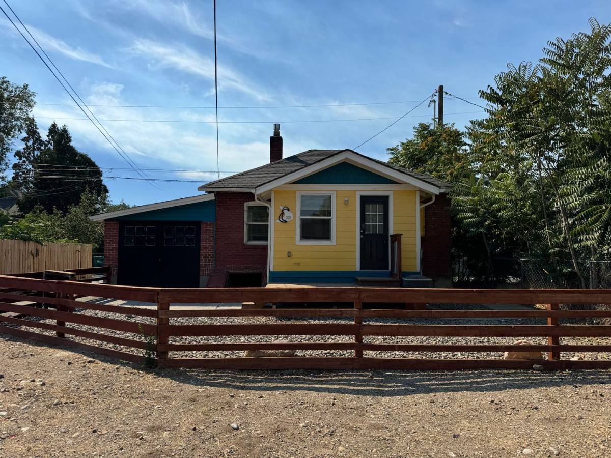 Apartment for rent at 326 Stewart St, Reno, NV 89502