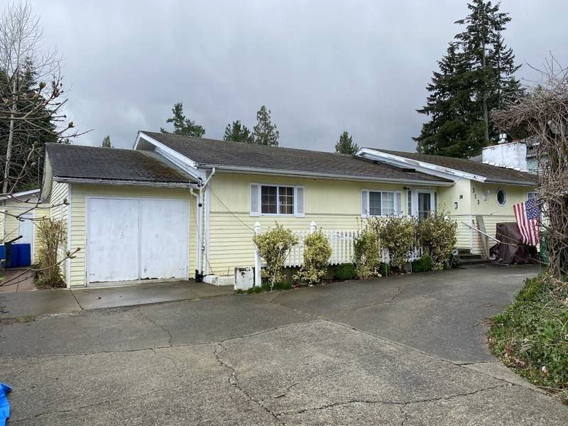 Apartment for rent at 313 NE 185th St, Seattle, WA 98155