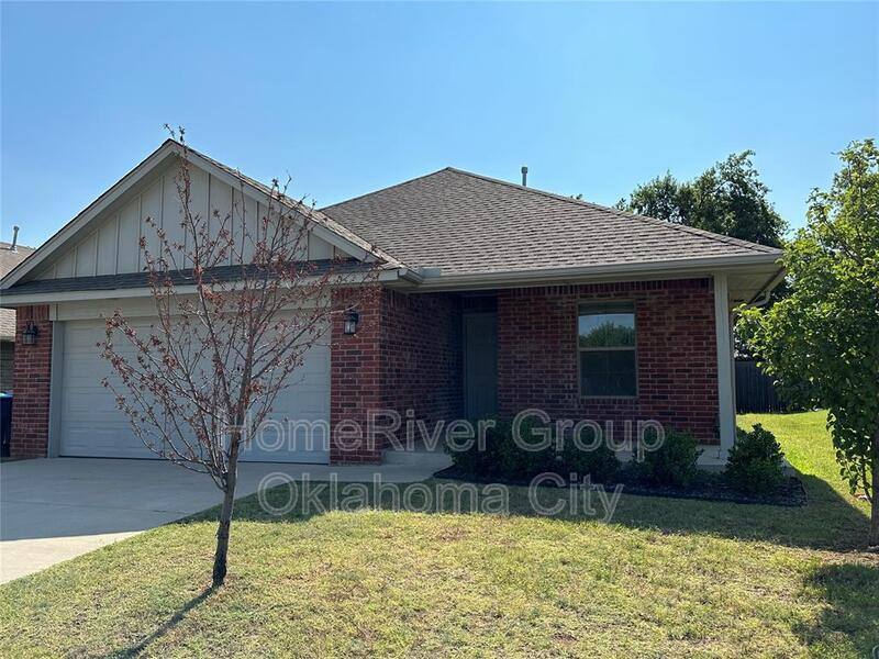 House for rent at 139 Saint Charles Way, Oklahoma City, OK 73130