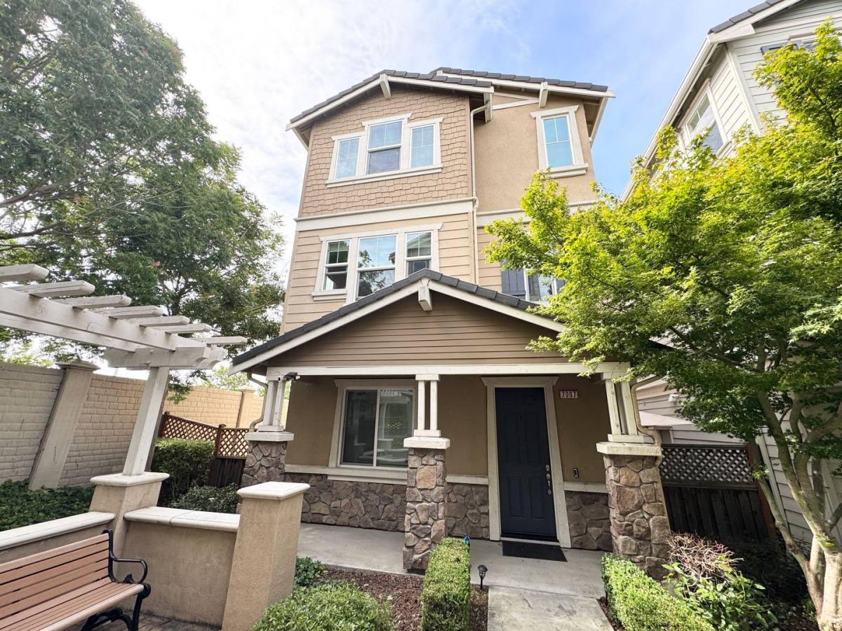 House for rent at 7007 N Mariposa Lane, Dublin, CA 94568