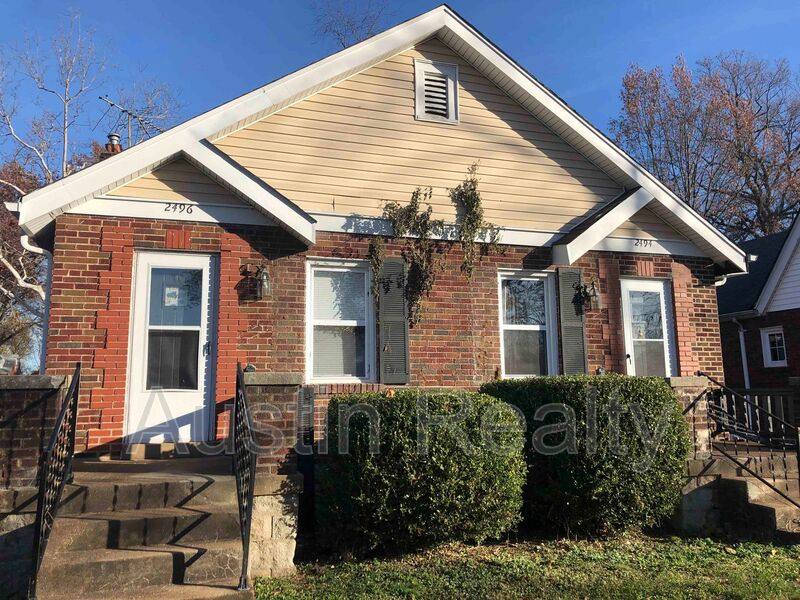 Apartment for rent at 2496 Brown Rd, Saint Louis, MO 63114