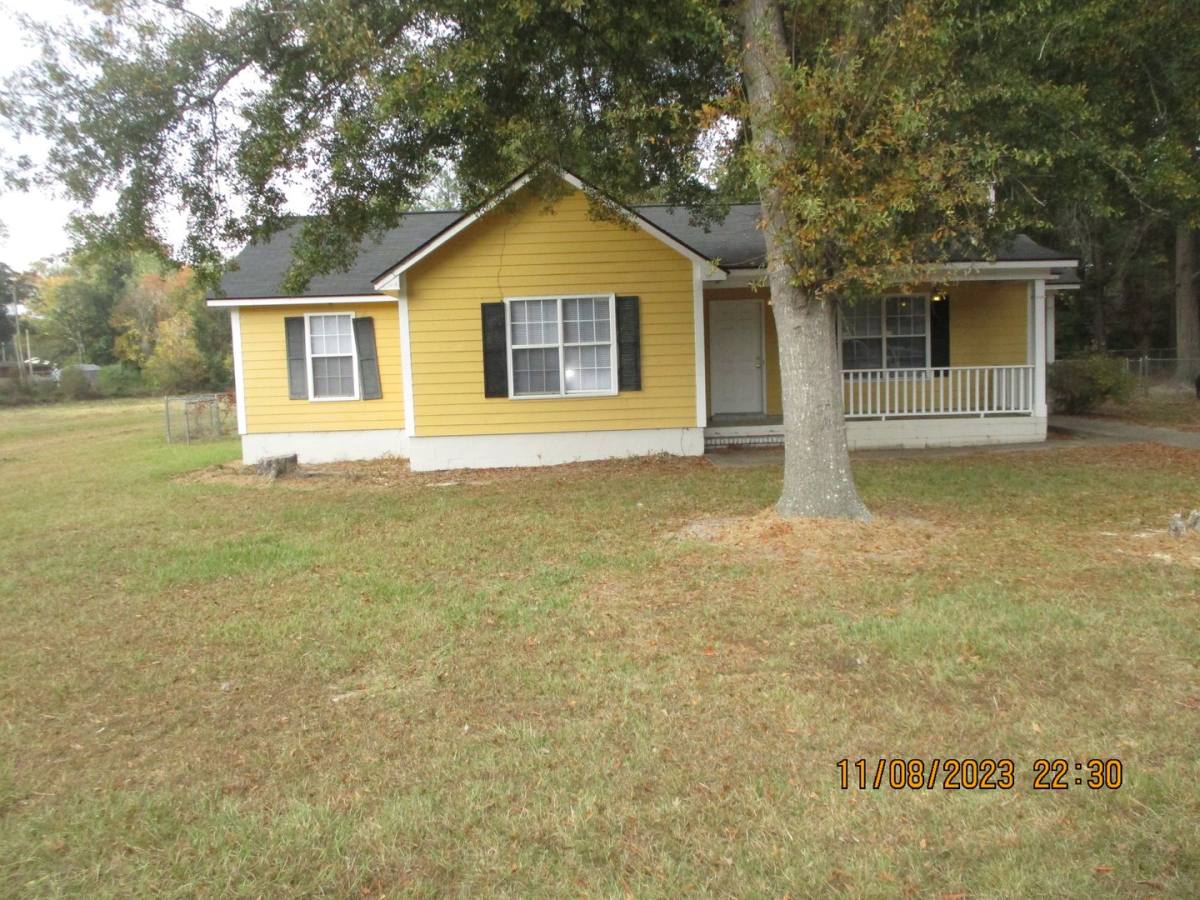 House for rent at 223 Fire Tower Rd, Leesburg, GA 31763