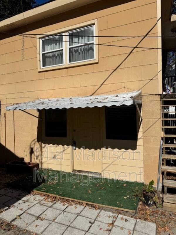 Apartment for rent at 40 1 2 Wesley St, Savannah, GA 31406