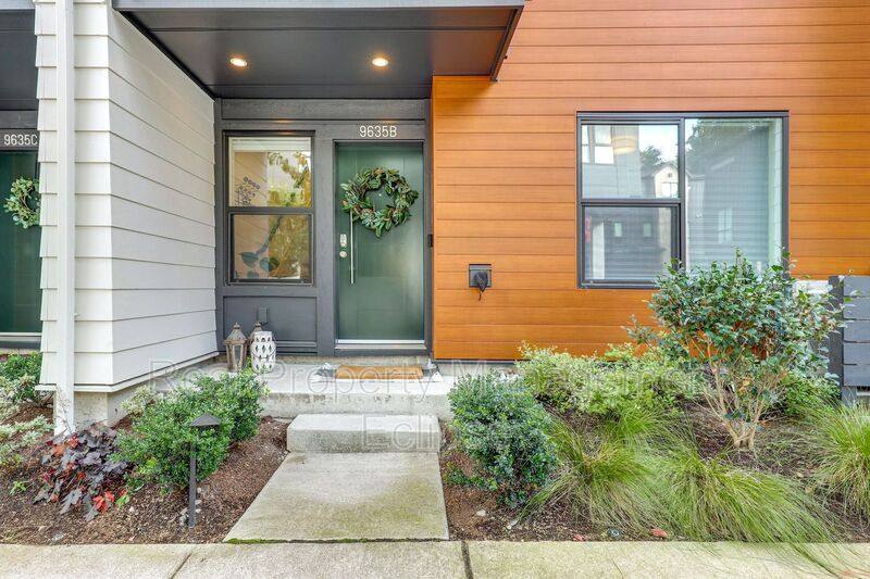 Apartment for rent at 9635 Thorsk St #B, Bothell, WA 98011