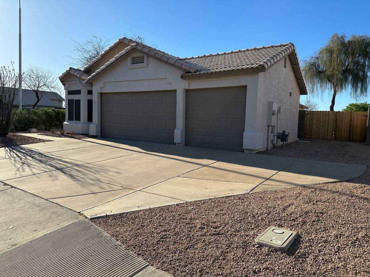 House for rent at 171 W Manor St, Chandler, AZ 85225