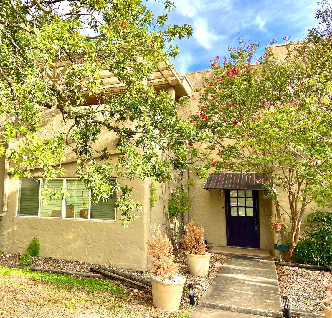 Townhouse for rent at 541 Sand Bend Dr #B, Kerrville, TX 78028