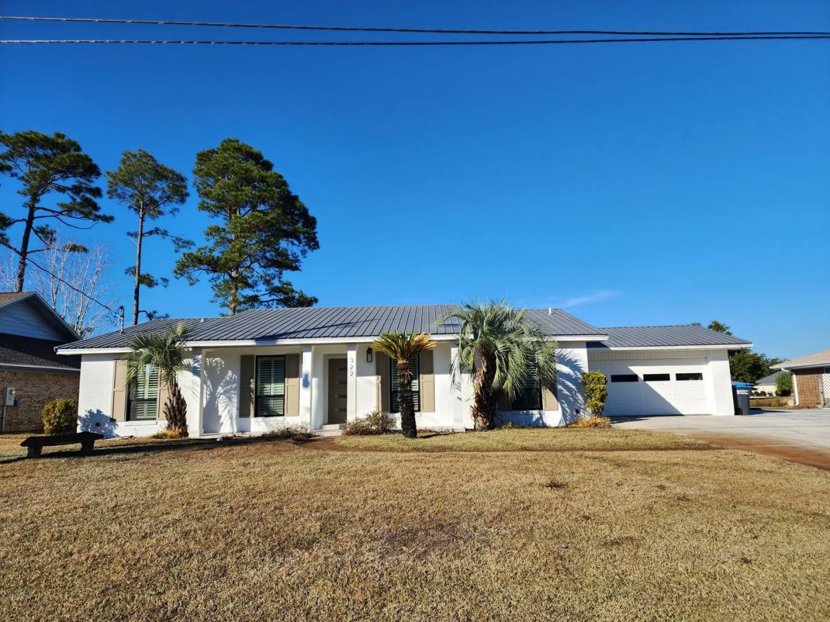 House for rent at 322 Greenwood Circle, Panama City Beach, FL 32407