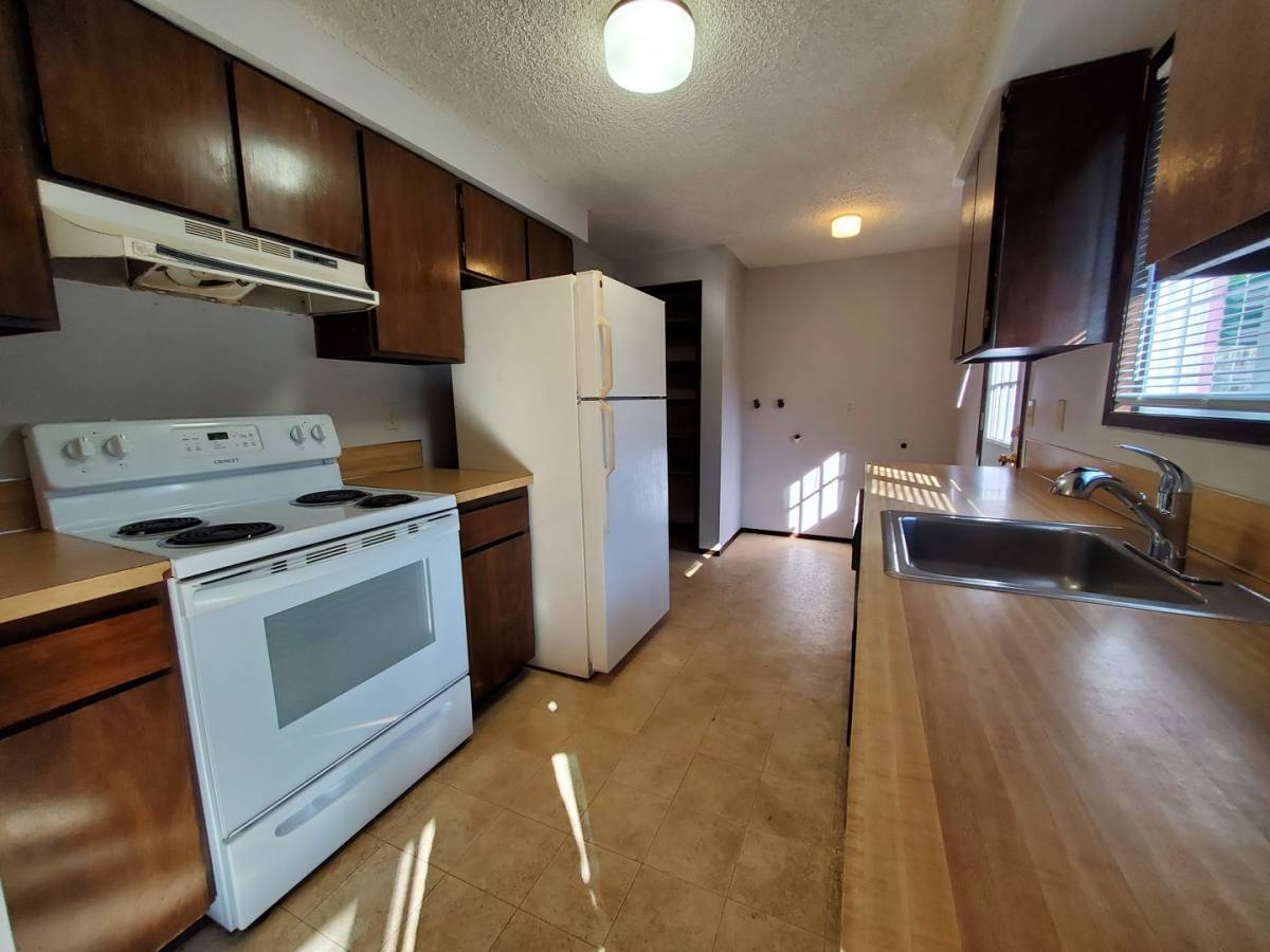 3204 Aquarius Blvd, Newberg, OR 97132