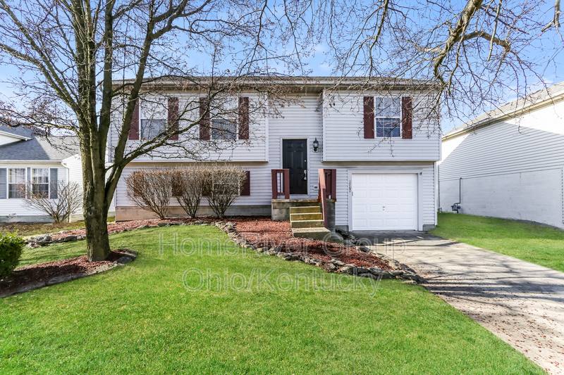 House for rent at 1707 Farberdale Dr, Columbus, OH 43223