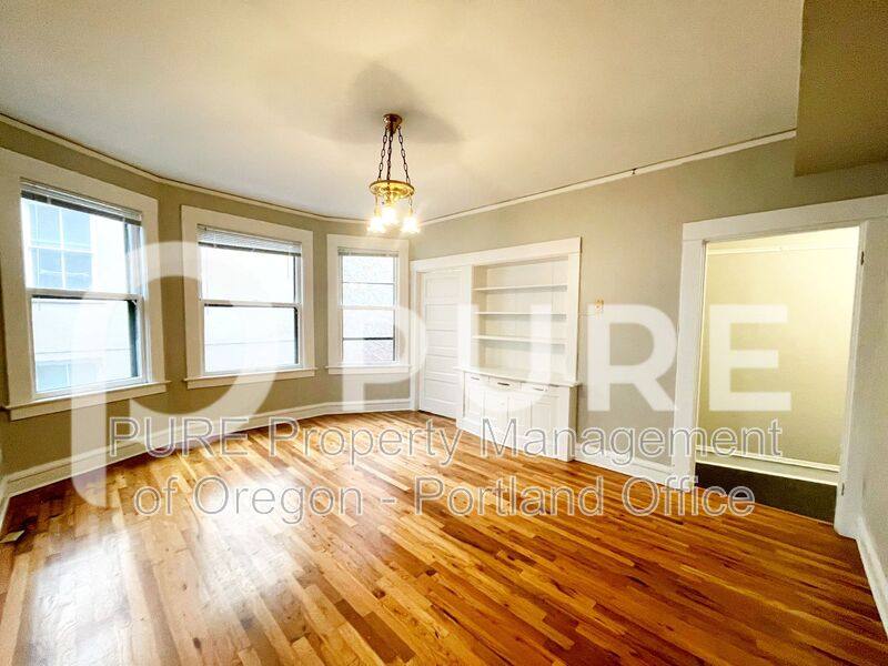 Apartment for rent at 2167 SW Yamhill St #4, Portland, OR 97205