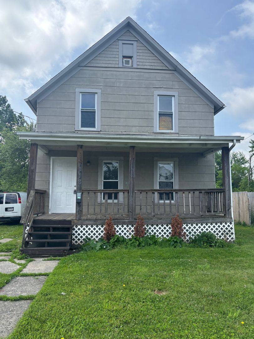 House for rent at 118 E 32nd St, Lorain, OH 44055