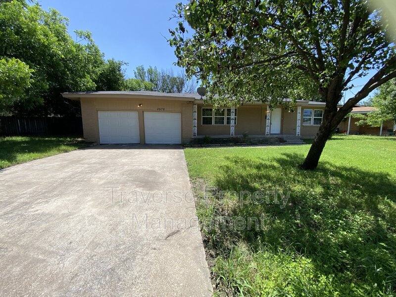 House for rent at 3570 Paramount St, Haltom City, TX 76117