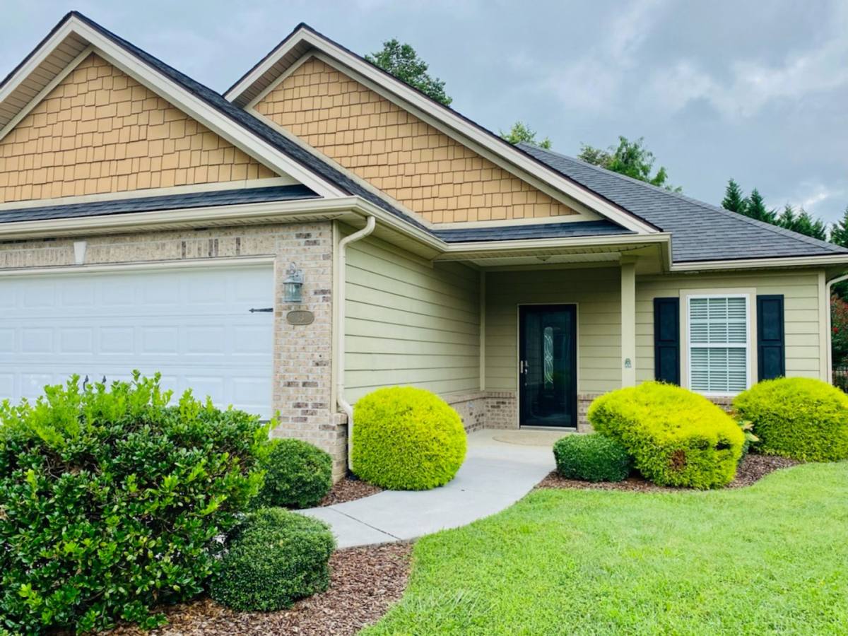 House for rent at 43 Dunham Circle, Johnson City, TN 37601