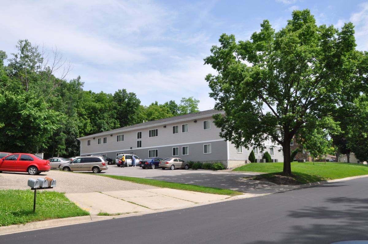 Apartment for rent at 324 James Ave, Mankato, MN 56001