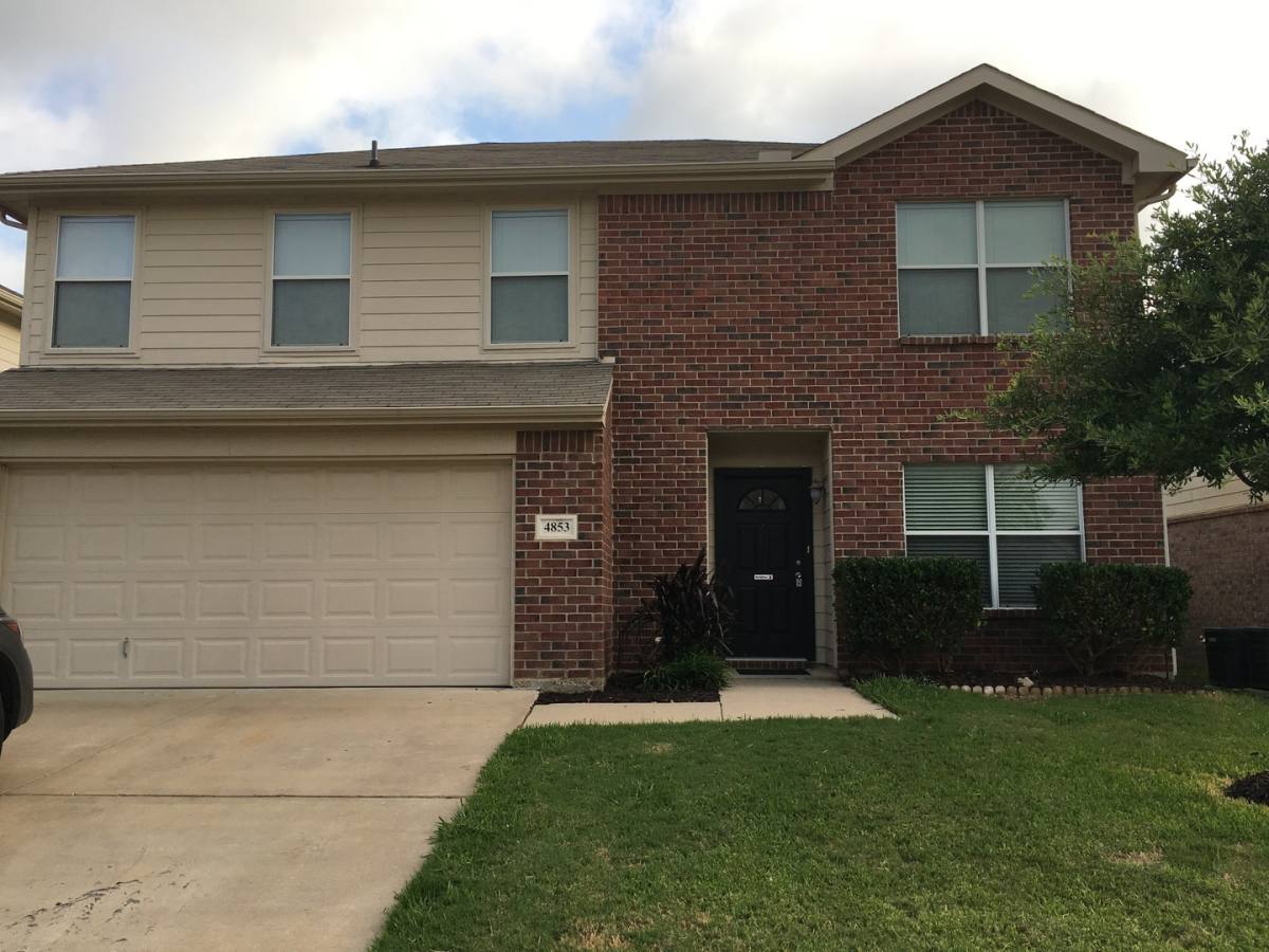 House for rent at 4853 Trail Hollow Dr, Keller, TX 76244