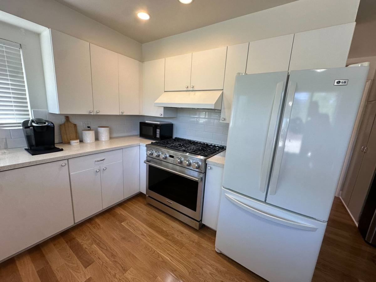 Apartment for rent at 4039 La Colina, Santa Barbara, CA 93110