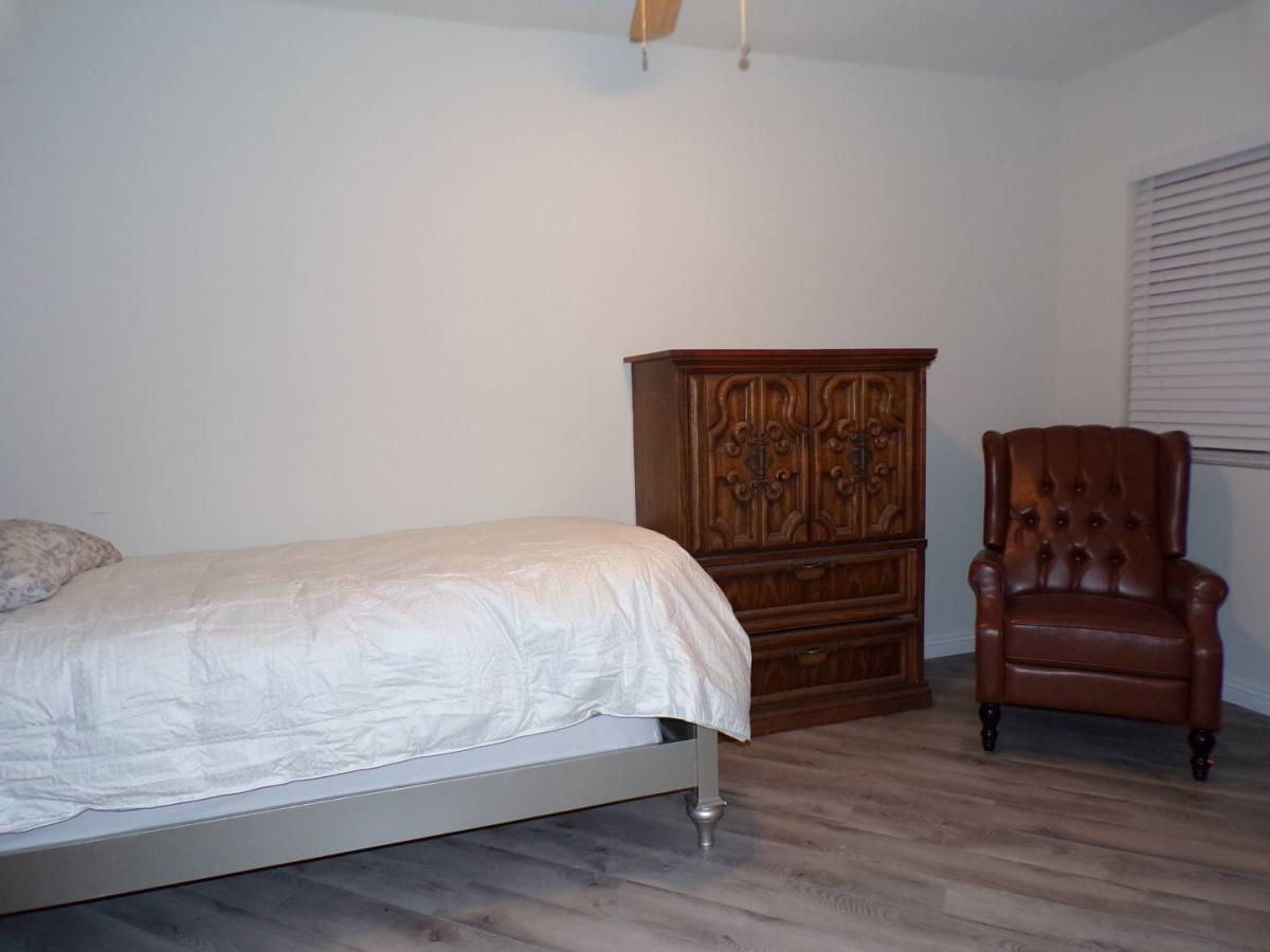 Apartment for rent at 13627 Hermano Way, Desert Hot Springs, CA 92240