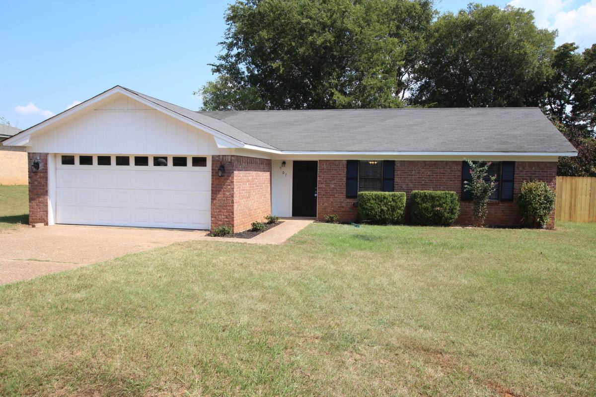 House for rent at 907 Christopher, Whitehouse, TX 75791