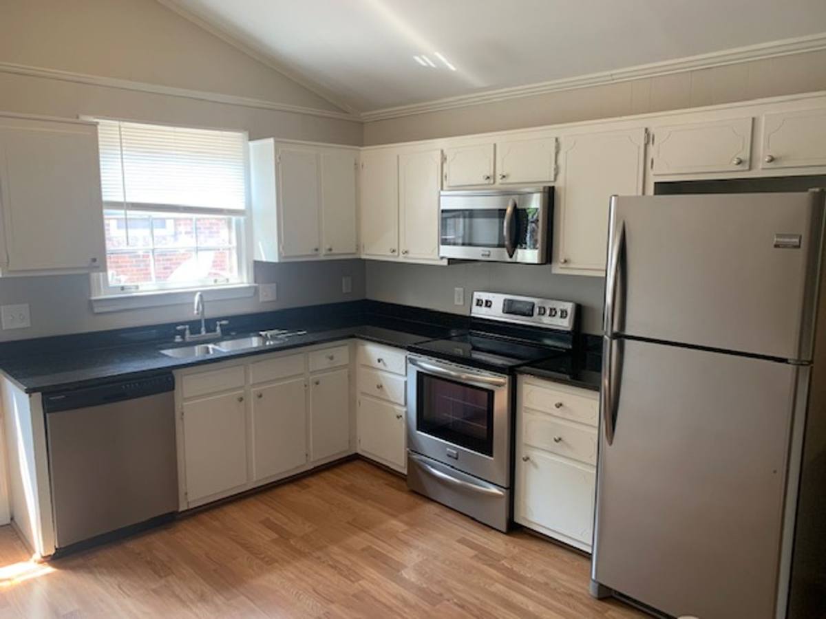 Apartment for rent at 4014 Utah Ave, Nashville, TN 37209