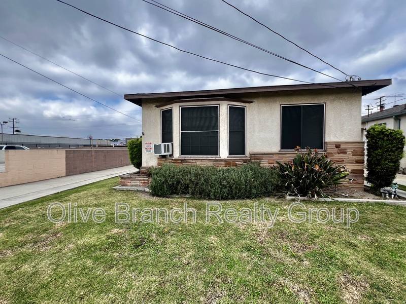 Apartment for rent at 6429 Woodward Ave, Bell Gardens, CA 90201