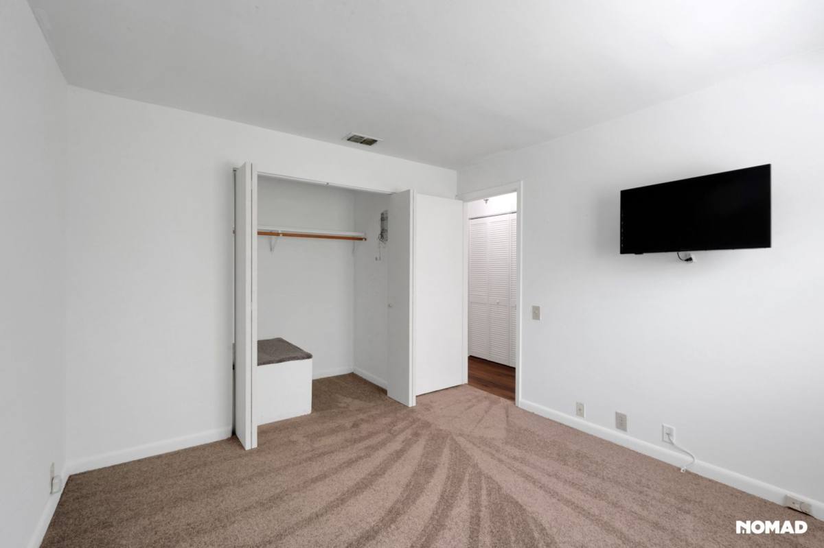 Condo for rent at 45 Dunwoody Springs Dr, Atlanta, GA 30328