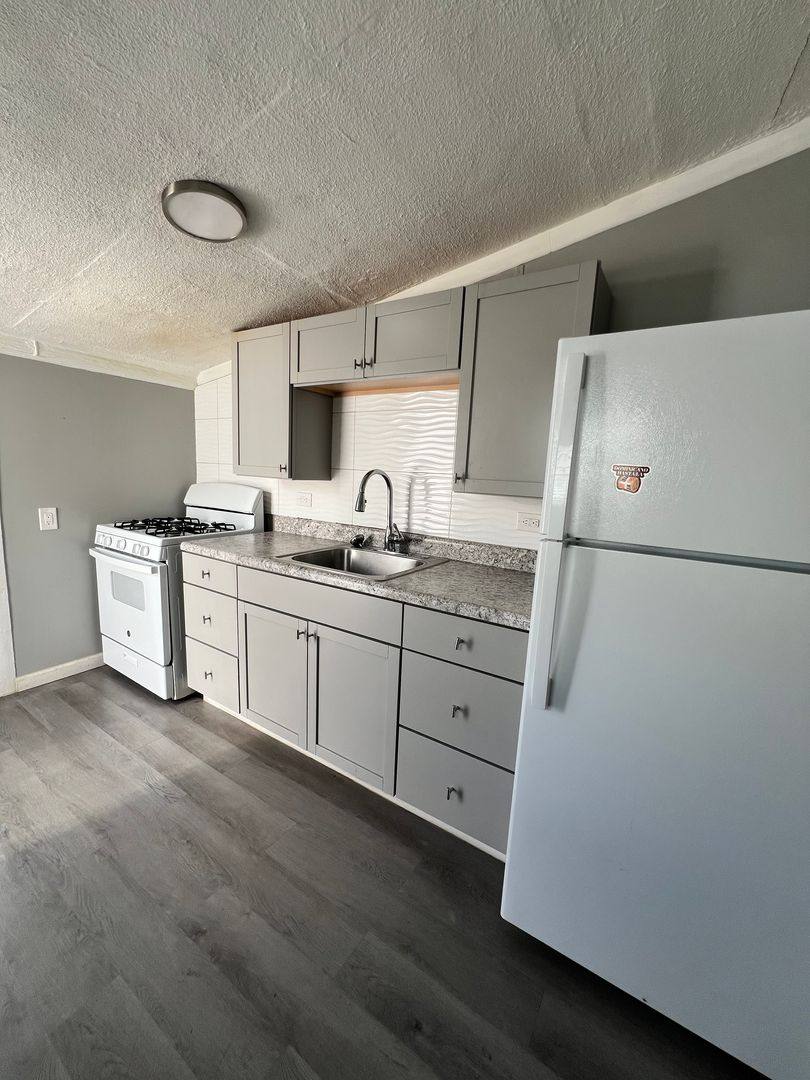 House for rent at 1264 Muhlenberg St, Reading, PA 19602