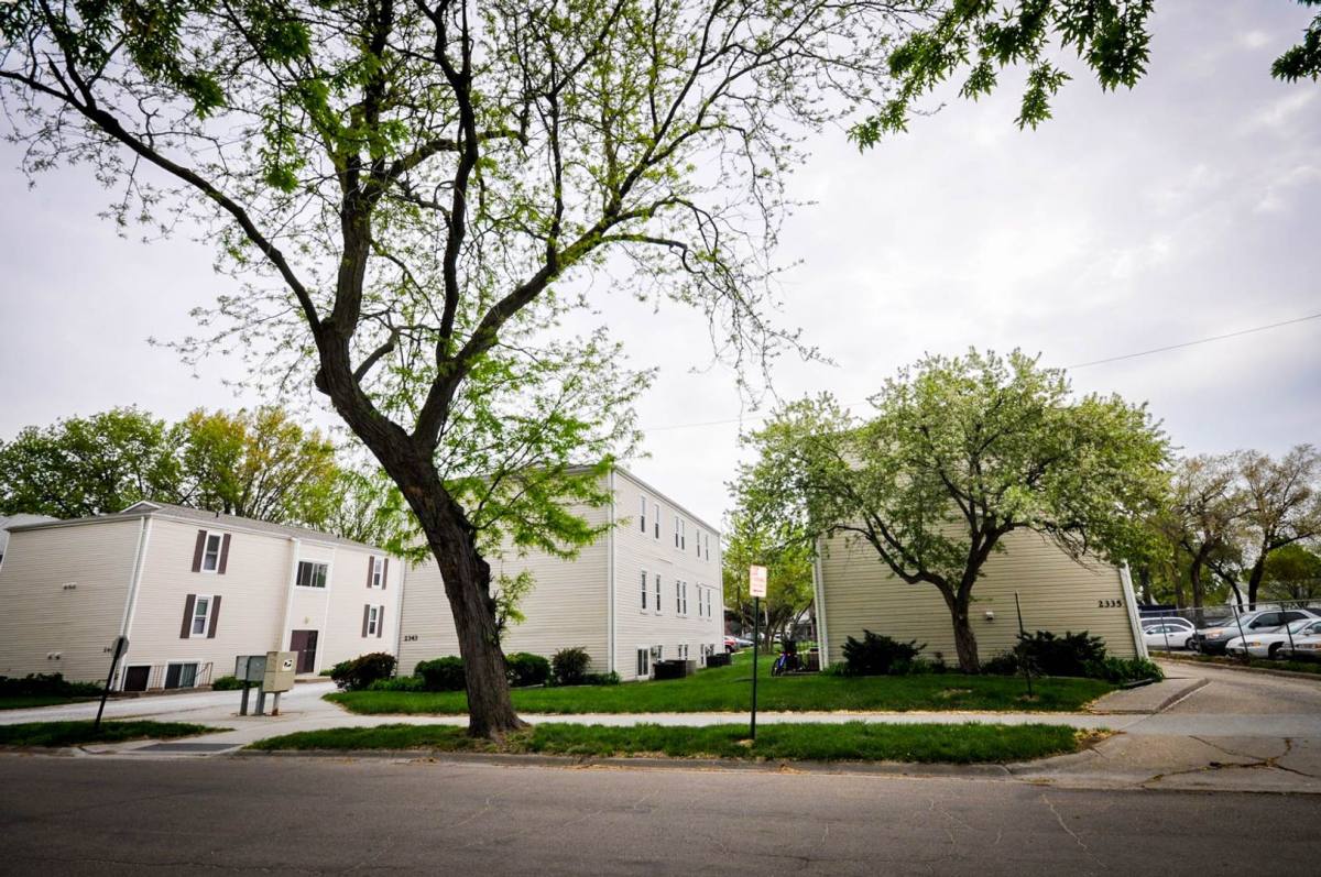 Apartment for rent at 2335-2343 W St, Lincoln, NE 68503