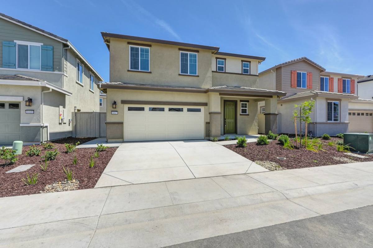 6017 Woodlands Lp, Roseville, CA 95747