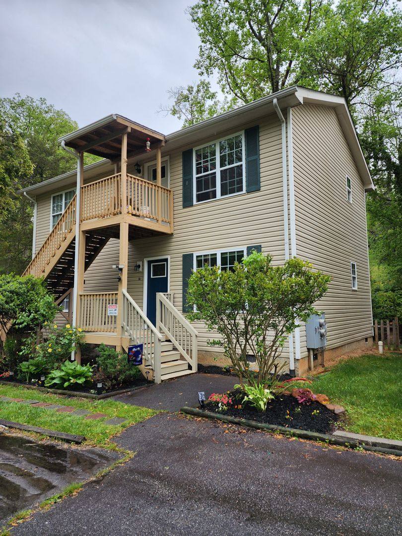 House for rent at 13 Gotham Dr #A, Arden, NC 28704