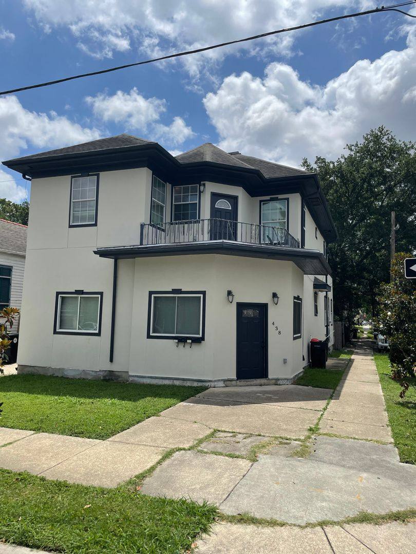 Apartment for rent at 438 - 440 S Clark St, New Orleans, LA 70119