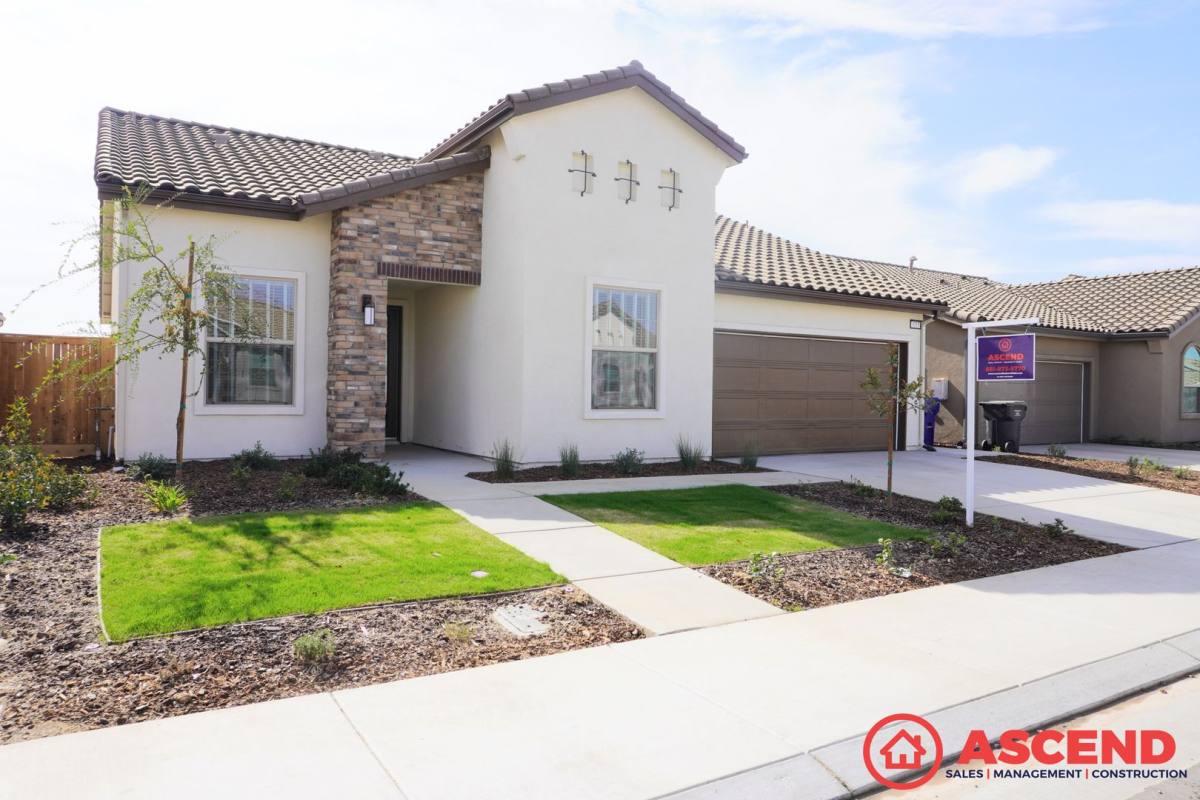 House for rent at 9313 Willow Terrace Dr, Shafter, CA 93263
