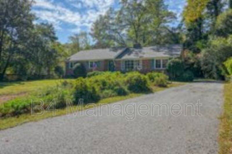 House for rent at 524 Overland Dr, Spartanburg, SC 29307