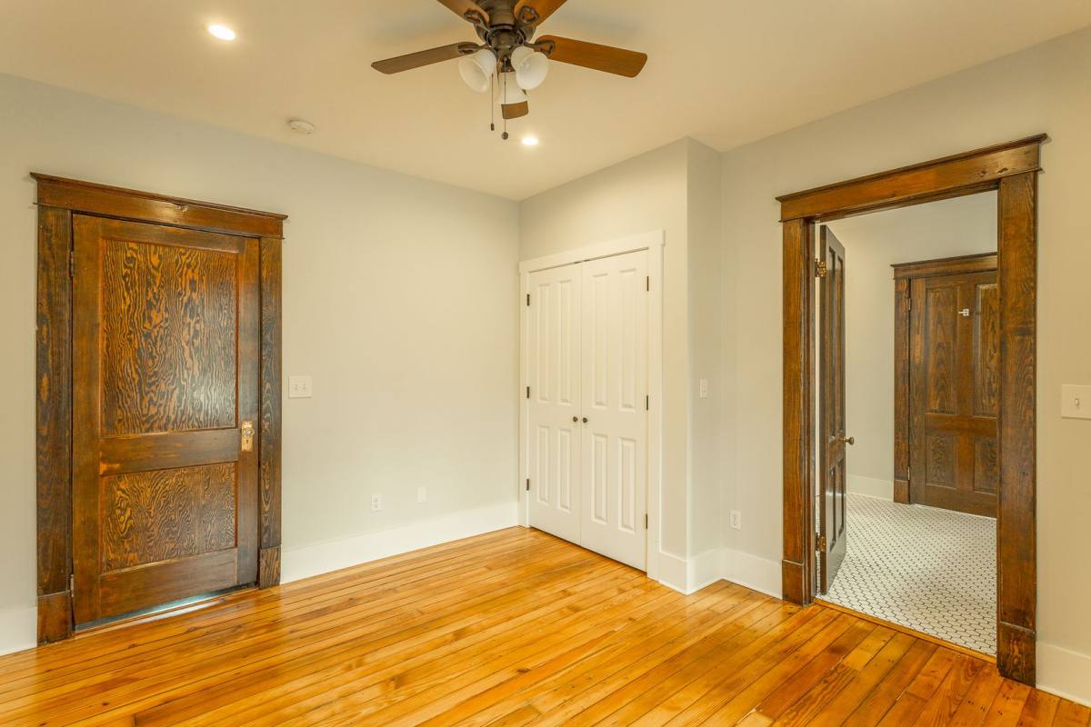 House for rent at 1044 Dartmouth St, Chattanooga, TN 37405