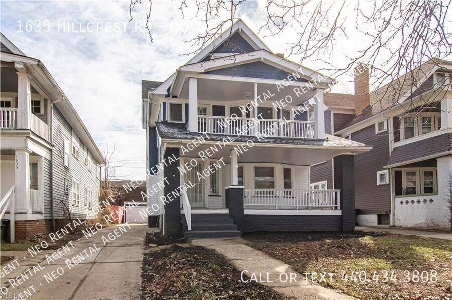 Townhouse for rent at 1635 Hillcrest Rd, Cleveland, OH 44118