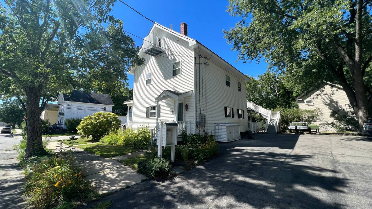 Apartment for rent at 24 Maple St, Dover, NH 03820